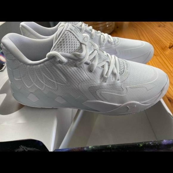 Puma LaMelo Ball MB01 White Silver Brand new never worn in box! Men's 12 - Picture 1 of 4